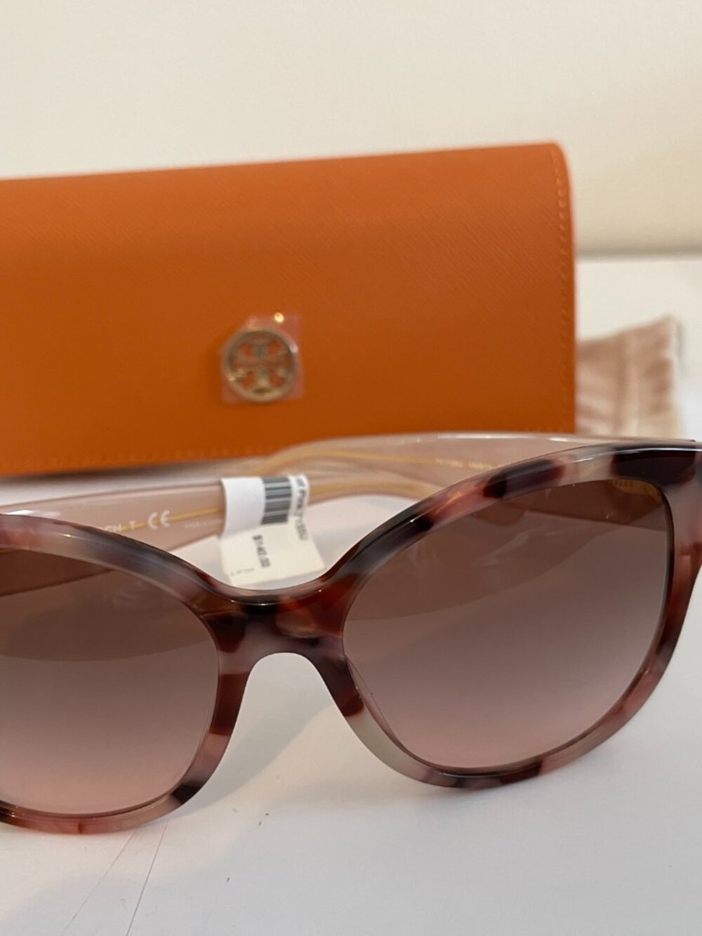 Tory Burch TY7155U Pink Gradient Sunglasses | NWT | Includes Case - Picture 4 of 5